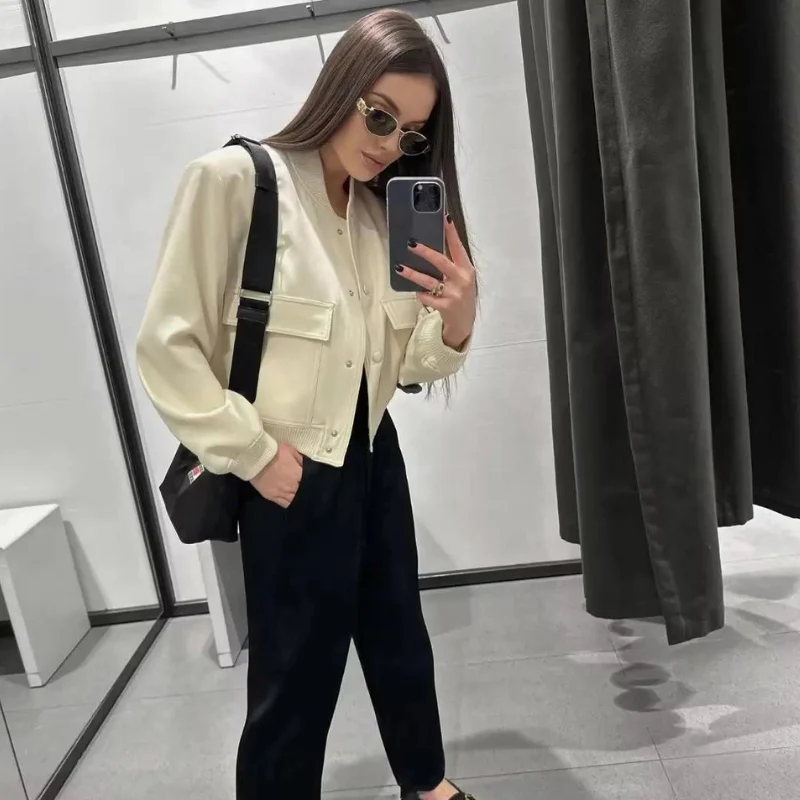 Belle Couture | Stylish Bomber Jacket with Practical Pockets - Regular Fit - Essential for Your Wardrobe - Image 21