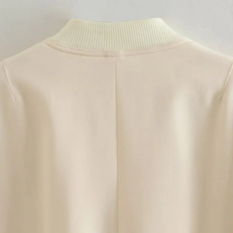 Belle Couture | Stylish Bomber Jacket with Practical Pockets - Regular Fit - Essential for Your Wardrobe - Image 8