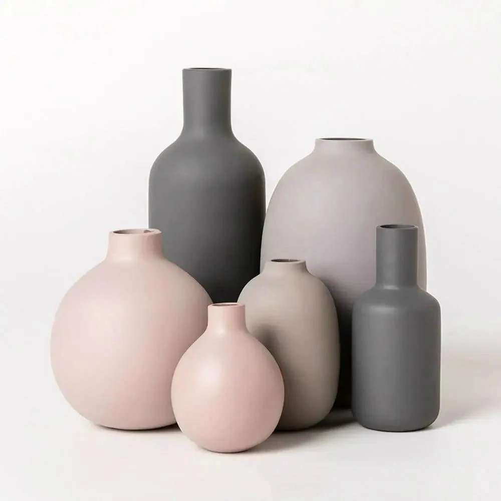 Modern Ceramic Vase Collection - Image 6