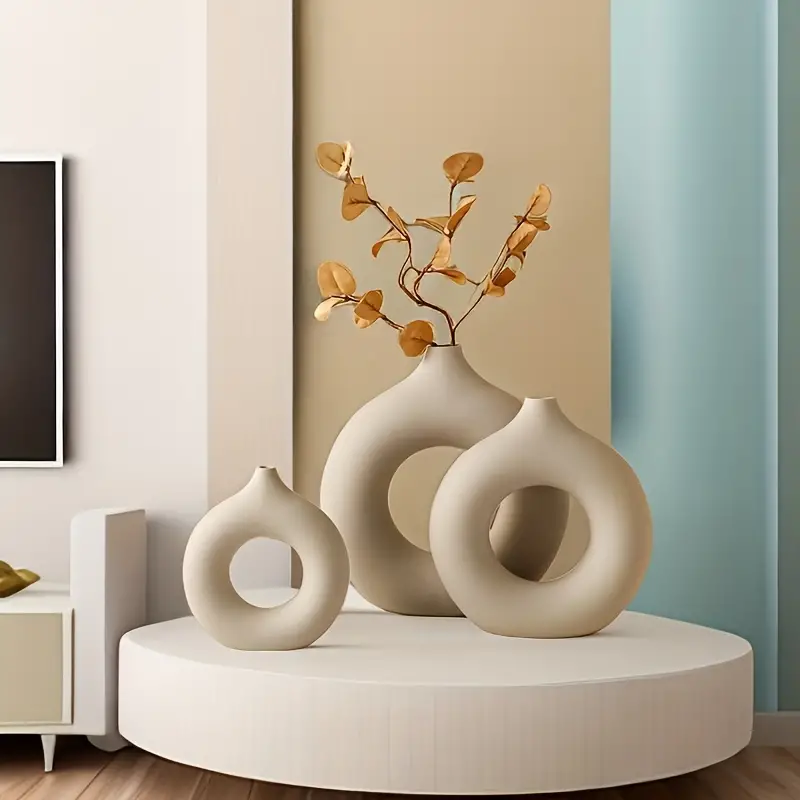 Timeless and Elegant Vases - Image 9