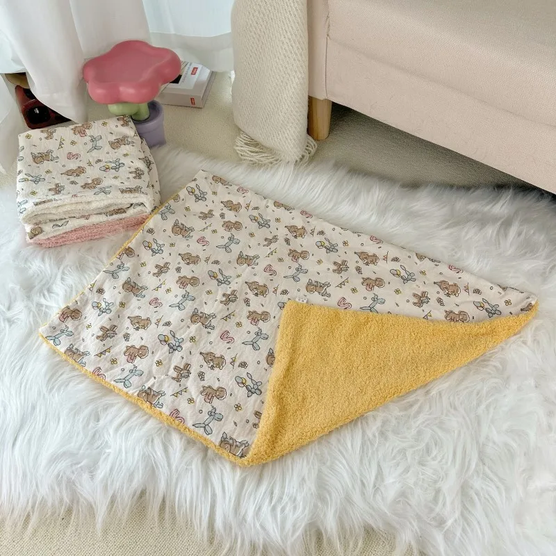 WarmPaw Luxe Pet Bed for Ultimate Seasonal Comfort - Image 4